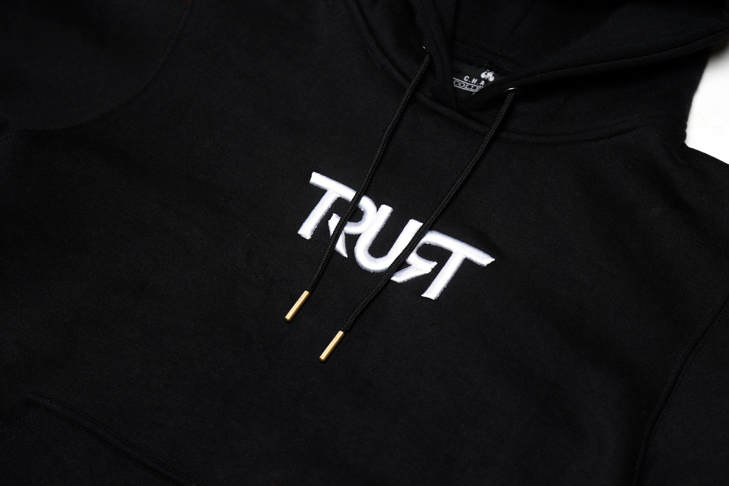 TRUST Army Sweatsuit - Black